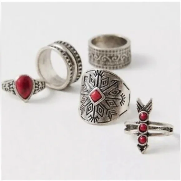 NWT Free People Count Your Lucky Stars Ring Set in Silver Red Boho Western - Picture 1 of 2